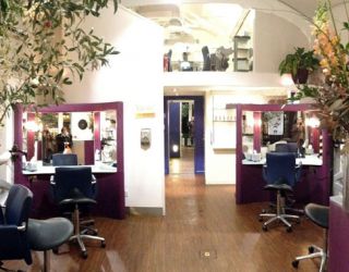 top 5 beauty salons in Oxford